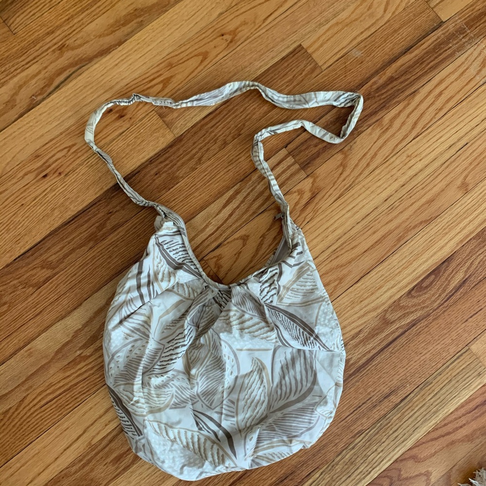Old Navy Botanical Zip Crossbody Bag